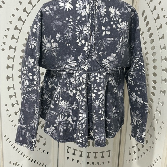 Free People Lua Bed Jacket - Picture 10 of 12